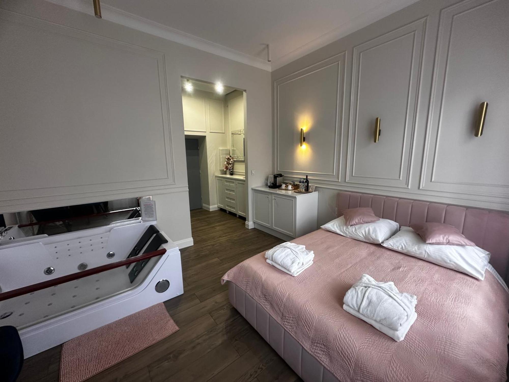 Apartament Glamour Prywatne Jacuzzi Starowislna كراكوفيا المظهر الخارجي الصورة