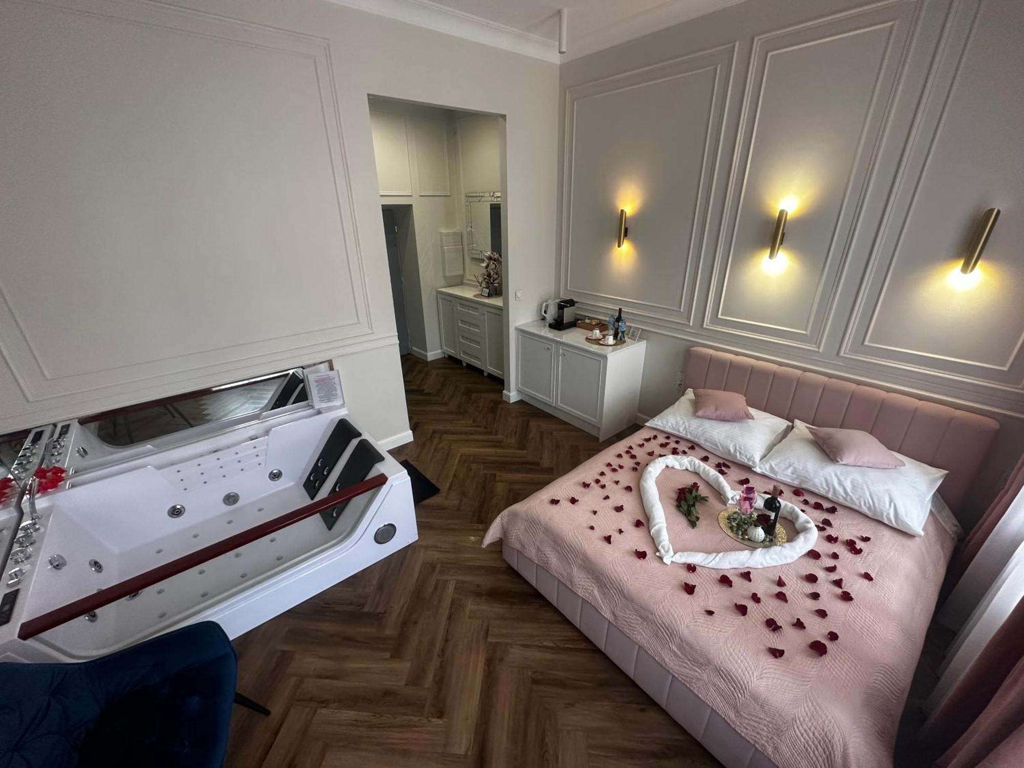 Apartament Glamour Prywatne Jacuzzi Starowislna كراكوفيا المظهر الخارجي الصورة